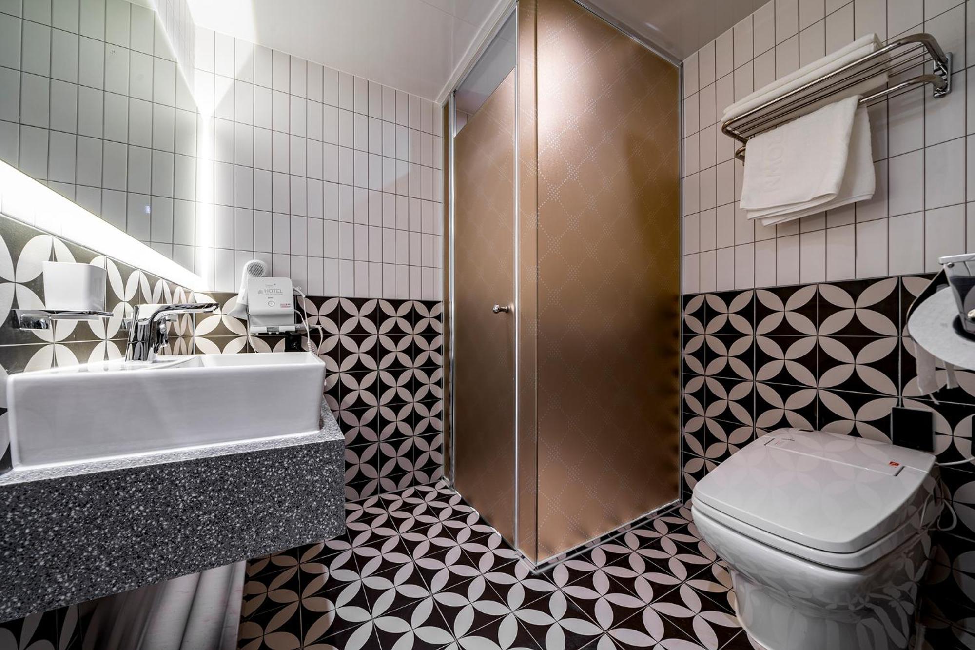 Urban Brown Hotel Chungju City Hall Экстерьер фото